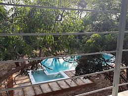 Ashnil Aruba Lodge