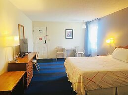 Chase Country Inn Motel
