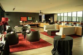 Midori Clark Hotel and Casino