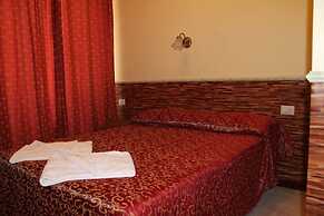 Cristina Rooms