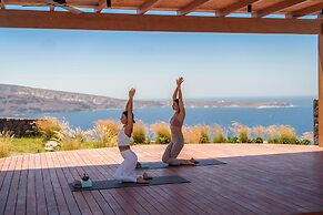 Santo Pure Oia Suites & Villas