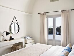 Santo Pure Oia Suites & Villas