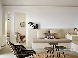 Santo Pure Oia Suites & Villas