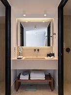 Santo Pure Oia Suites & Villas