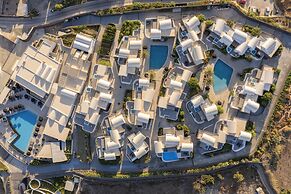Santo Pure Oia Suites & Villas