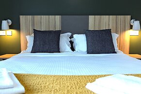 Lodge In MIS