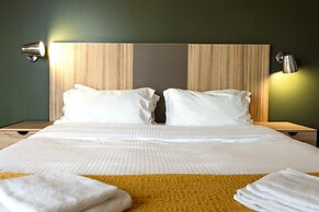 Lodge In MIS