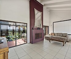 McAuleys Beach House