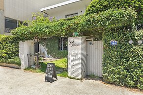 IsShoNi House