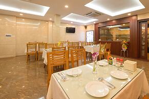 Iris Hotel Danang
