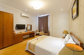 Iris Hotel Danang