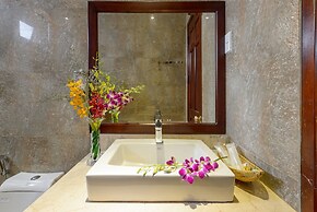 Iris Hotel Danang