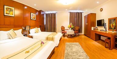 Iris Hotel Danang