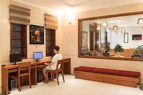 Iris Hotel Danang