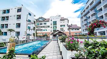 Sutus Court 4