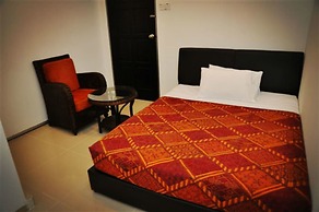 Old Budget Hotel