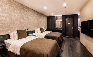 Hotel the May