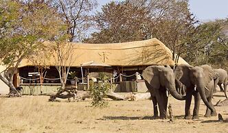 Khulu Lodge