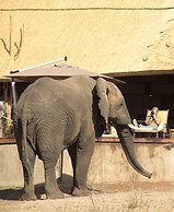Khulu Lodge