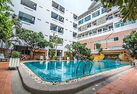 Sutus Court 5