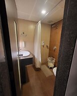 Hotel Maharana Inn Chembur