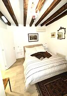 B&B Fortuny