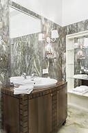 Accademia Charm Apartments by Wonderful Italy