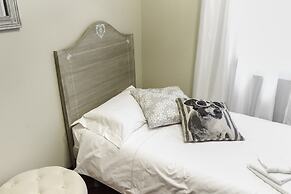 Accademia Charm Apartments by Wonderful Italy