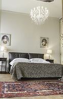Accademia Charm Apartments by Wonderful Italy