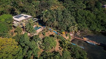 Bambuda Lodge - Hostel