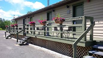 Nature's Inn Kenora