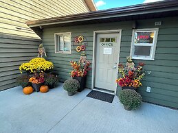 Nature's Inn Kenora