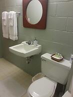 Maple Leaf Motel