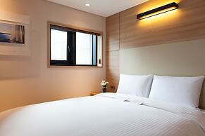 Acube Hotel