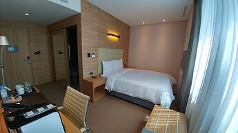 Acube Hotel