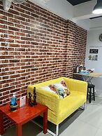 BB House Budget & Boutique