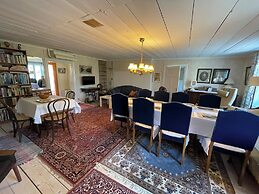 Brunnsta Gård
