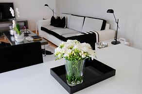 Panoramic Living