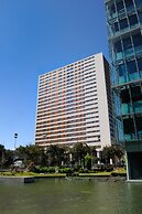 Panoramic Living