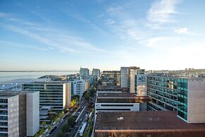 Panoramic Living