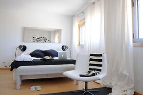 Panoramic Living