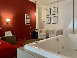 Le Coq Suites