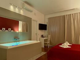 Le Coq Suites
