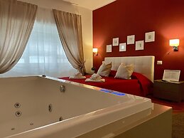 Le Coq Suites