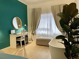 Le Coq Suites