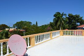 4 Bedroom Villa, private pool, security, ocean view