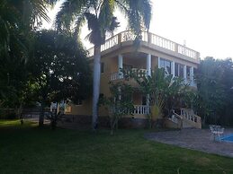 4 Bedroom Villa, private pool, security, ocean view