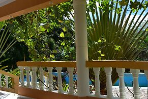 4 Bedroom Villa, private pool, security, ocean view