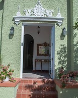 Casa Isabel Bed & Breakfast