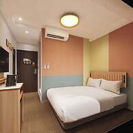 CVS Bay Hotel